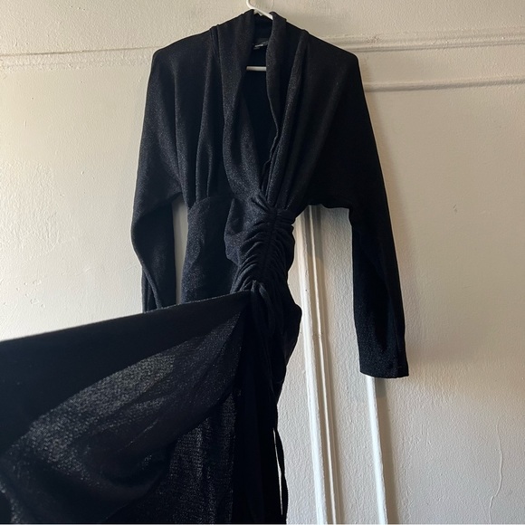 Line + Dot Ariel Gown black size XSmall - Picture 3 of 14